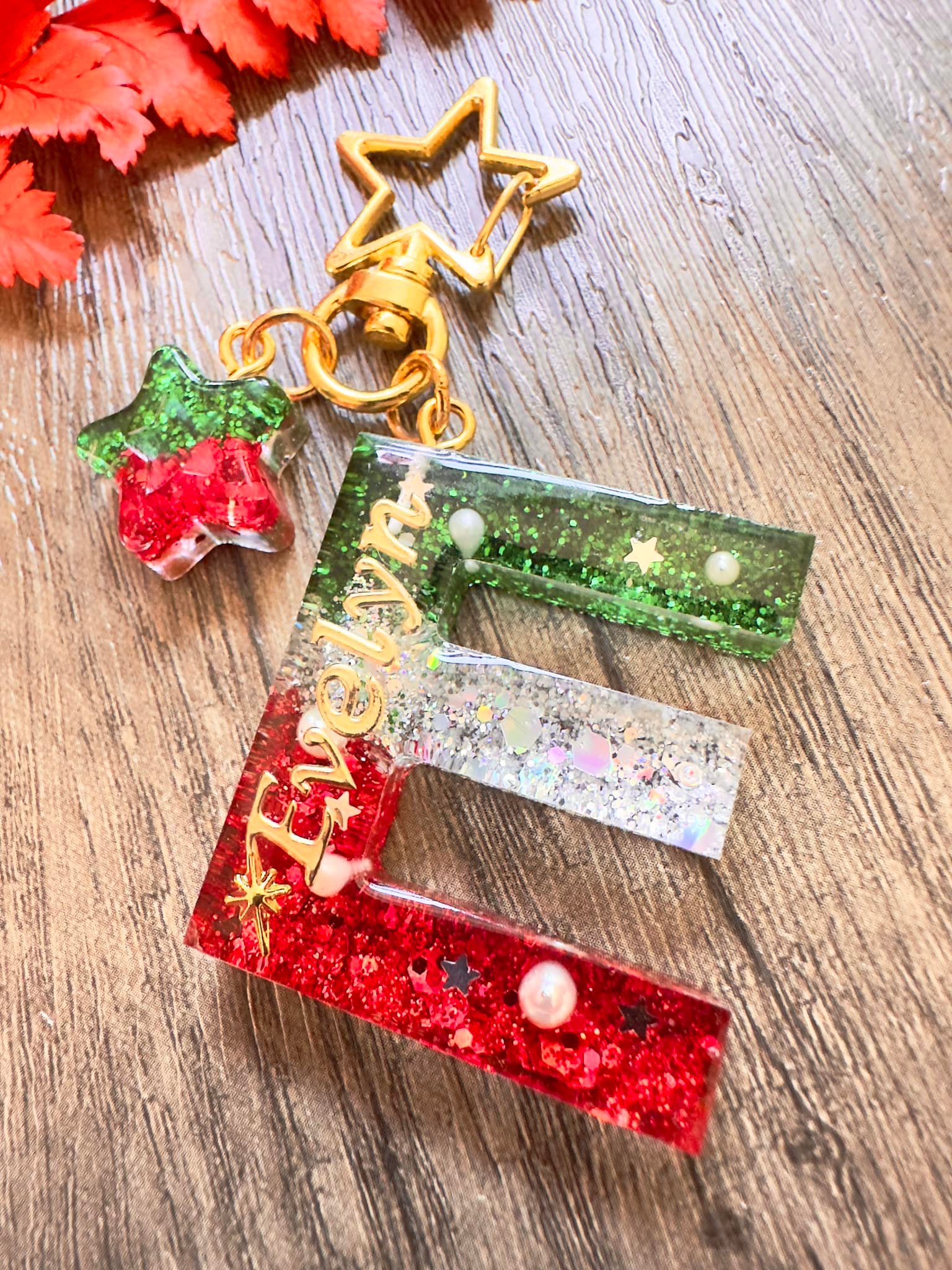 聖誕字母滴膠匙扣（E）